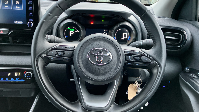 Toyota Yaris 1.5 Hybrid Design 5dr CVT Hybrid Hatchback